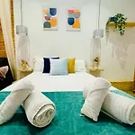 Relaxing Beachside Cabanyal Loft *