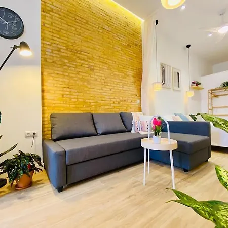 Relaxing Beachside Cabanyal Loft Appartamento Valenza