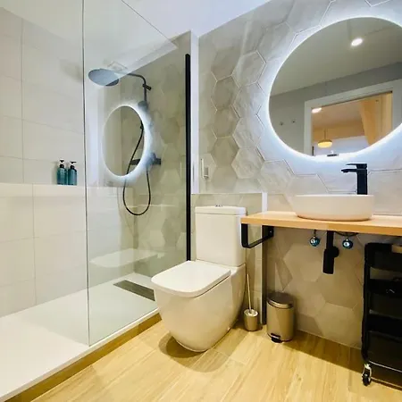 Relaxing Beachside Cabanyal Loft *